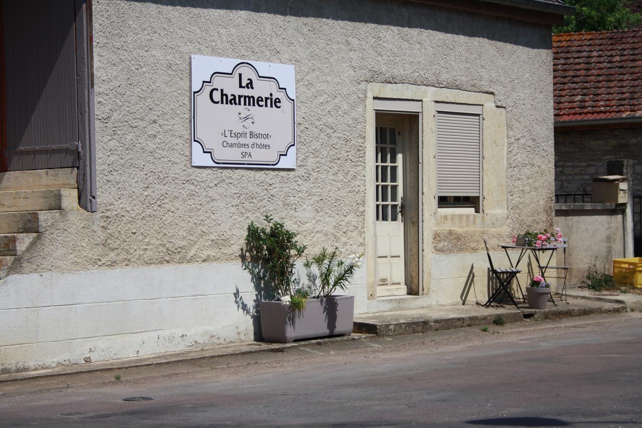 Bed and Breakfast La Charmerie Spoy  Экстерьер фото